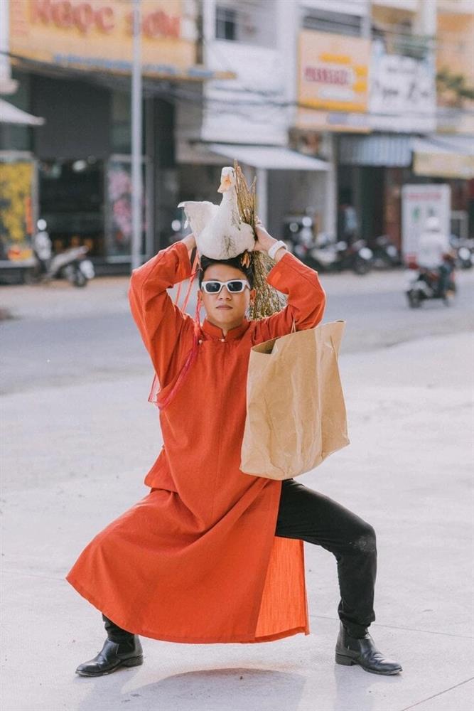 Trào lưu chụp ảnh Tết với con vịt đang khuấy đảo TikTok-11