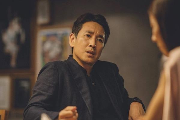 Kẻ tống tiền cố tài tử Lee Sun Kyun có tuyên bố gây sốc khi xét xử-5