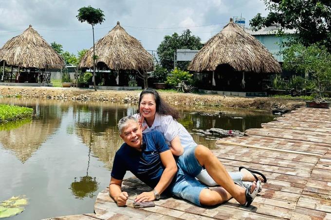 Những sao Việt rổ rá cạp lại nhưng cái kết hạnh phúc viên mãn, không màng con riêng - con chung-4