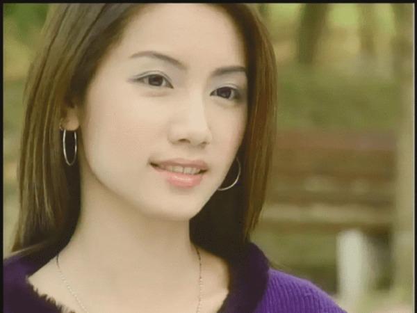 Mỹ nhân tan nát sự nghiệp vì ‘một tay bắt 3 cá’, yêu 14 người nhưng vẫn chưa chồng ở tuổi 46-1