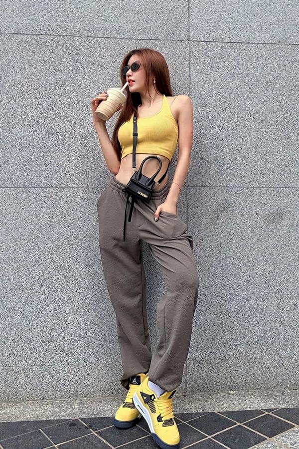 Chị đẹp Trang Pháp lăng xê mốt không nội y-4