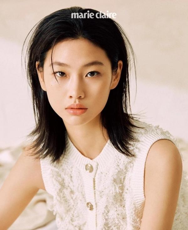 Top 10 nữ diễn viên Hàn Quốc có lượng người theo dõi khủng trên Instagram-3