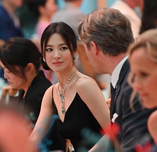 Top 10 nữ diễn viên Hàn Quốc có lượng người theo dõi khủng trên Instagram-5