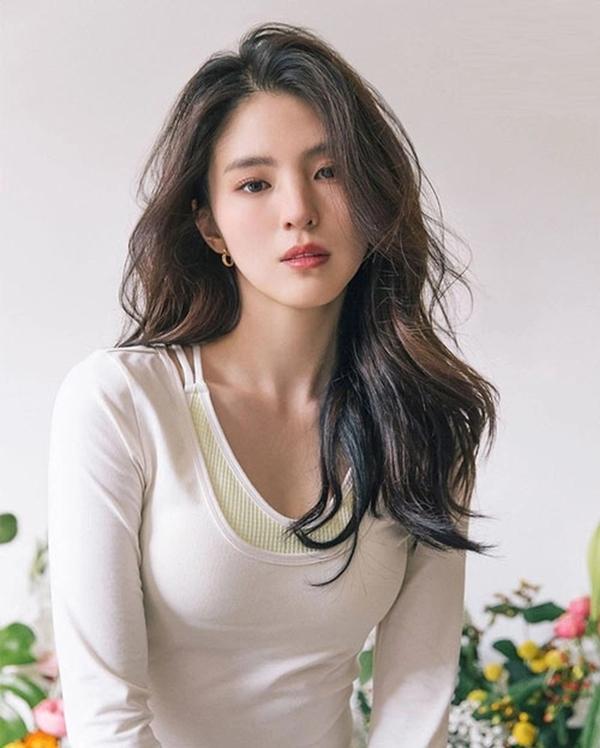 Top 10 nữ diễn viên Hàn Quốc có lượng người theo dõi khủng trên Instagram-6