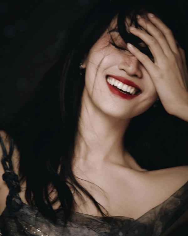 Chị đẹp Ninh Dương Lan Ngọc độc thân, giàu có ở tuổi 34-6