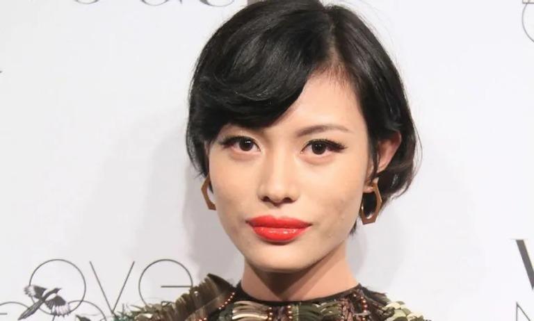 Vừa ly hôn Chương Tử Di, Uông Phong vướng tin đồn sắp tái hôn lần 5-1