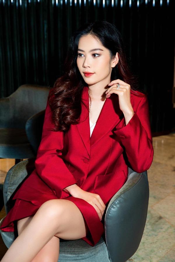 Thừa nhận nợ mẹ nuôi 4 tỷ đồng phải cật lực cày tiền trả, trước đó Nam Em có kinh tế ra sao?-2