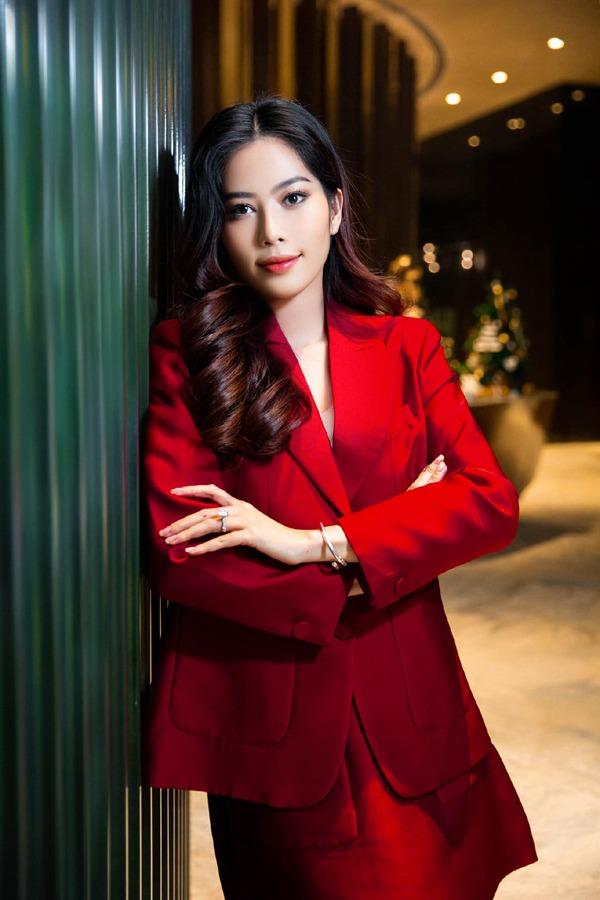 Thừa nhận nợ mẹ nuôi 4 tỷ đồng phải cật lực cày tiền trả, trước đó Nam Em có kinh tế ra sao?-5