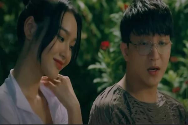 Đại hoa đán Châu Tấn bị 2 đàn em tranh vai trong phim của Trương Nghệ Mưu, ai sẽ là Mưu nữ lang truyền hình đầu tiên?-7