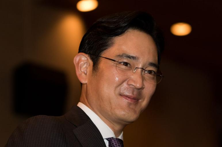 Giá trị tài sản của gia tộc Samsung rớt xuống vị trí thứ 12 châu Á, ai là số 1?-1