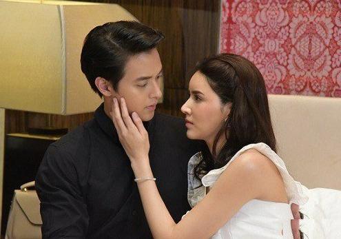 Tỉnh dậy sau tình một đêm, gái trẻ cay đắng không dám tin mình đã bị lừa-1