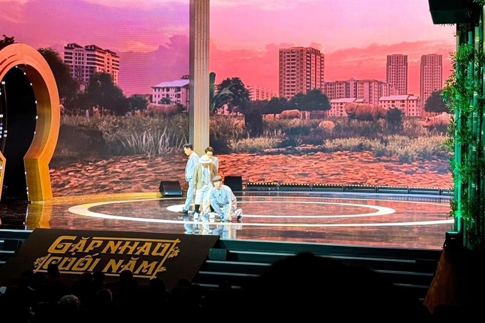 Thay máu dàn Táo Quân-8