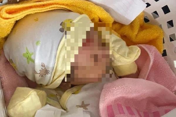 Bà lão ở Hưng Yên 19 năm nuôi bé gái bị bỏ rơi: Một đời thương con người lạ-6