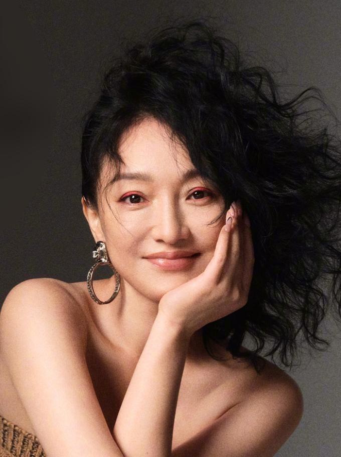 Đại hoa đán Châu Tấn bị 2 đàn em tranh vai trong phim của Trương Nghệ Mưu, ai sẽ là Mưu nữ lang truyền hình đầu tiên?-4