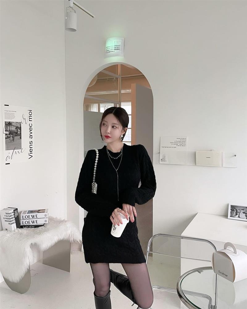 9 ý tưởng lên đồ dự tiệc cuối năm giúp bạn ghi điểm sang trọng, tinh tế-1