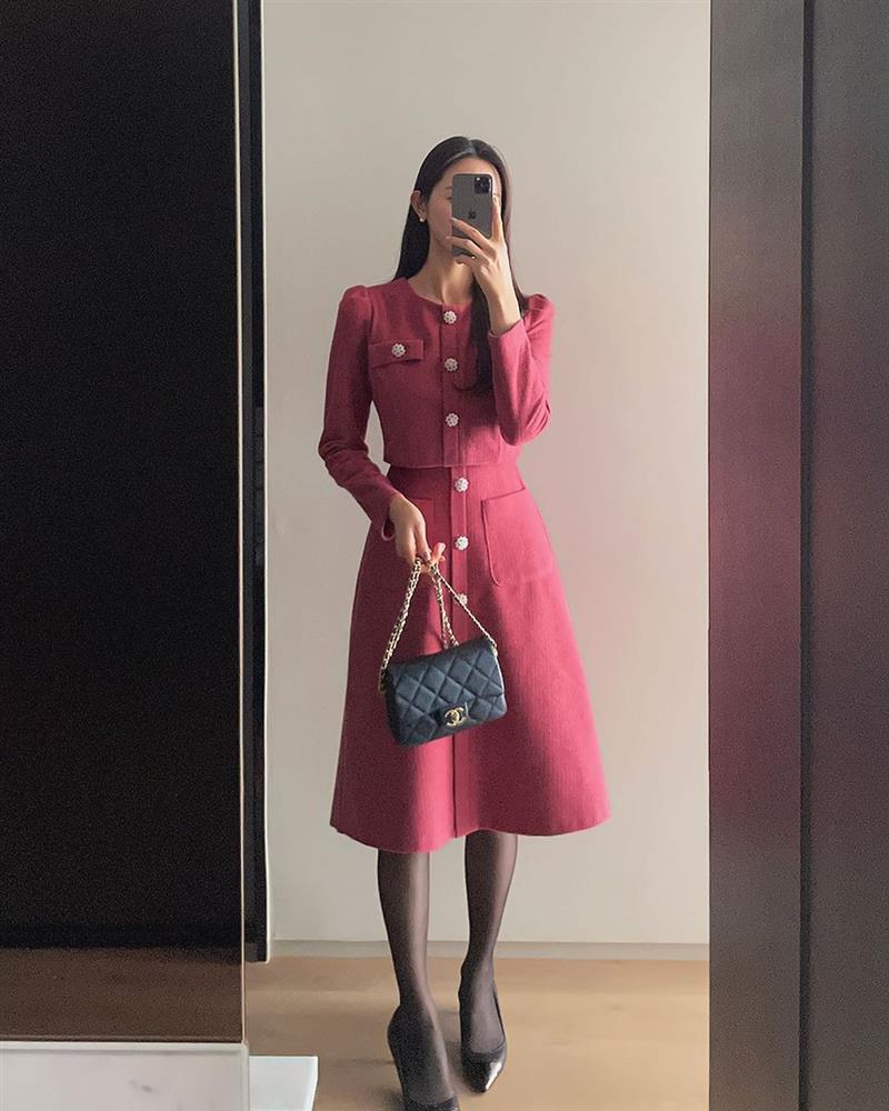 9 ý tưởng lên đồ dự tiệc cuối năm giúp bạn ghi điểm sang trọng, tinh tế-3