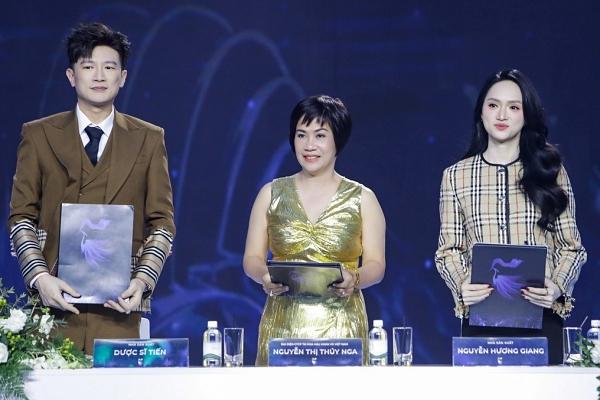 Cuộc sống chuẩn phú bà của Lan Khuê sau khi làm dâu gia tộc giàu có bậc nhất Việt Nam-10