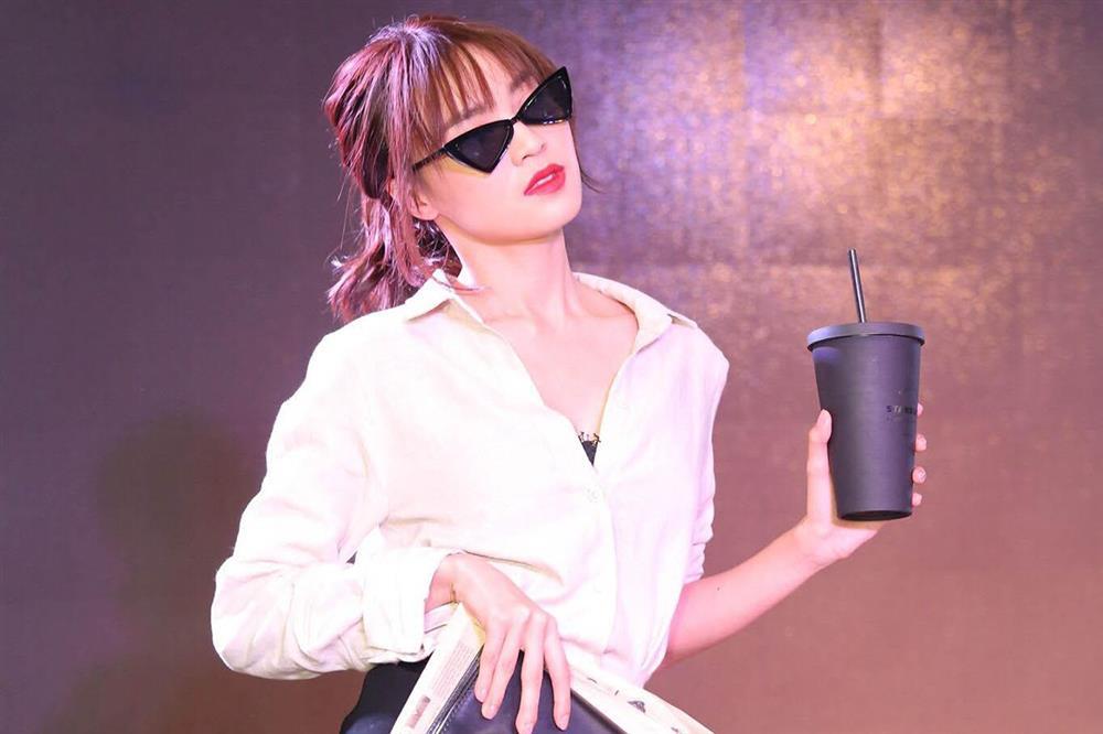 Ninh Dương Lan Ngọc rời showbiz: Đúng đắn hay sai lầm?-6