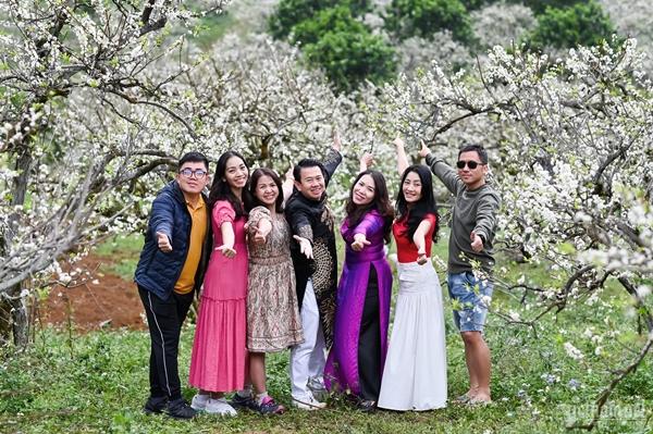 Hoa mận nở trắng Mộc Châu tạo khung cảnh mê đắm lòng người-3