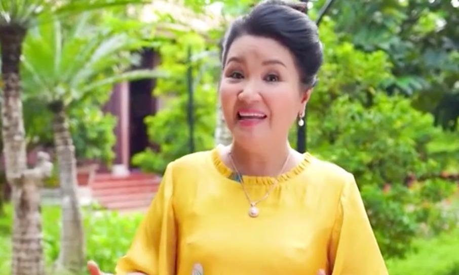 Ngân Quỳnh lấn sân làm đầu bếp miệt vườn, vui thú điền viên ở tuổi 58-6