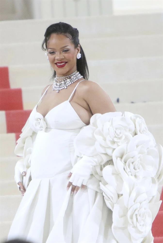 Những ngôi sao Hollywood thách thức chuẩn mực sắc đẹp-5