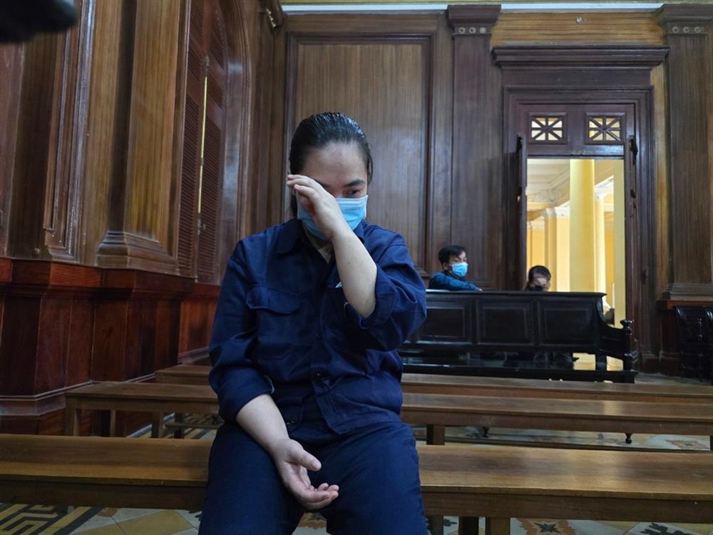 Bảo mẫu tra tấn bé gái 17 tháng tử vong lĩnh án chung thân-1