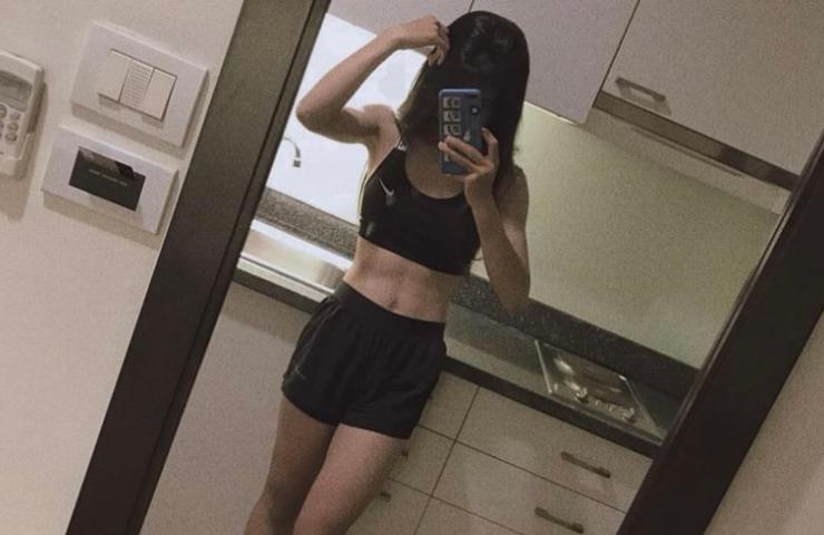 Thanh Nhã, Hoàng Loan nhan sắc thăng hạng khi rời áo đấu, body đẹp nhờ quần quật làm điều này-14