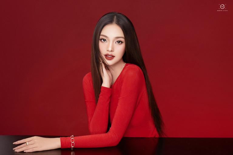 Nhan sắc vận động viên bóng chuyền đăng quang Hoa khôi Hà Nội-1