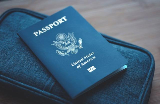 Thực hư về loại hộ chiếu (passport) bị ‘đồn’ có gắn định vị theo dõi-1