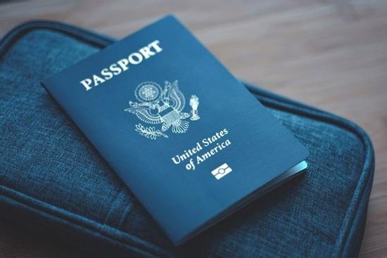 Thực hư về loại hộ chiếu (passport) bị ‘đồn’ có gắn định vị theo dõi