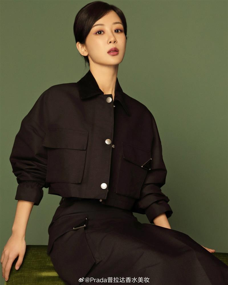 Được Prada trao danh phận, Dương Tử ngày càng có gu, bộ ảnh mới ngập khí chất-3