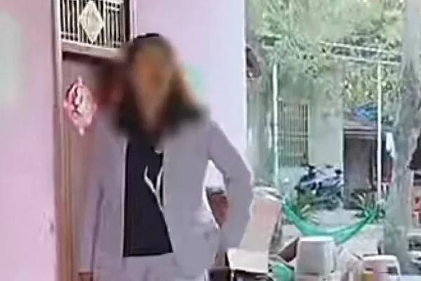 Con phát biểu muốn làm ngân hàng vì bố và ông làm chủ tịch: Phụ huynh lập tức bị điều tra-3