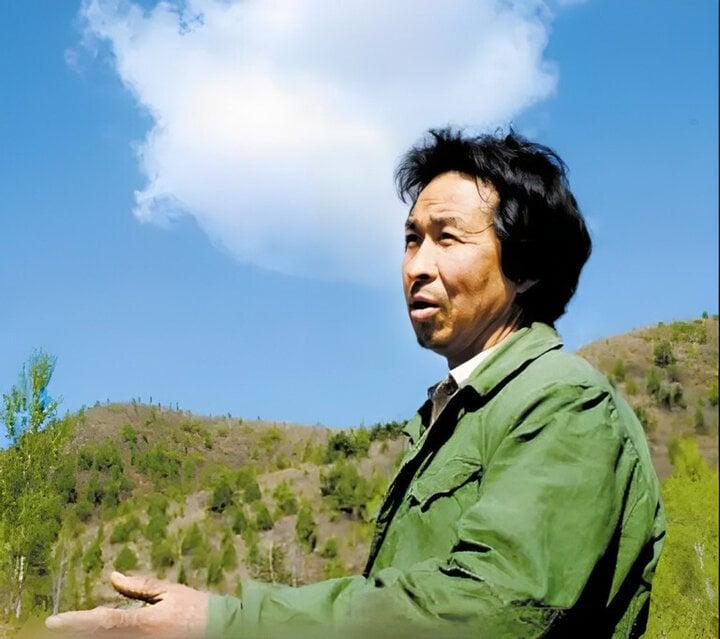 Cuộc sống của vợ chồng giảng viên ĐH danh tiếng từng bỏ việc, lên núi sống ẩn dật-1