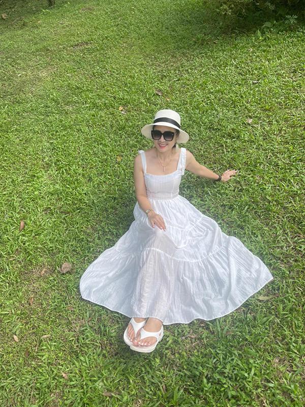 Hôn nhân đời thực của diễn viên VFC: NSƯT Linh Huệ hạnh phúc bên chồng yêu chiều-8