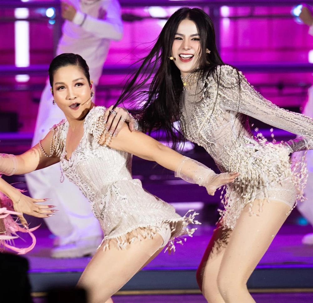 Loạt biểu cảm hài hước khiến Mỹ Linh thành nữ hoàng meme thế hệ mới-2