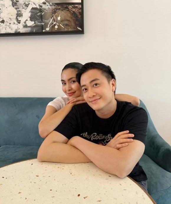 Nhan sắc của cặp đôi Bỗng Dưng Muốn Khóc sau gần 16 năm gặp lại gây sốt-1