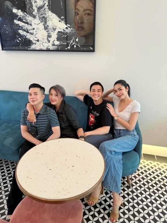 Nhan sắc của cặp đôi Bỗng Dưng Muốn Khóc sau gần 16 năm gặp lại gây sốt-2