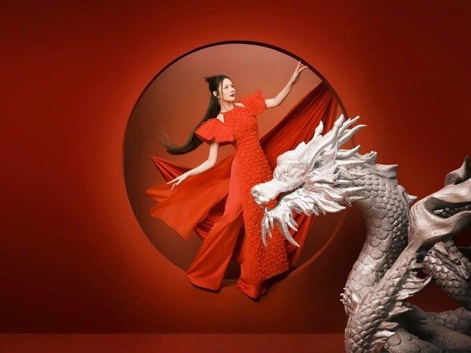 Nghệ sĩ Việt xúng xính áo dài đón Tết: Lý Nhã Kỳ ma mị, Tiểu Vy nền nã-3