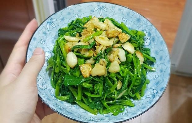 Cảnh báo 4 thực phẩm dùng hàng ngày nhưng cấm kỵ để trong tủ lạnh vì dễ gây ung thư hoặc thành ổ hút vi khuẩn-1