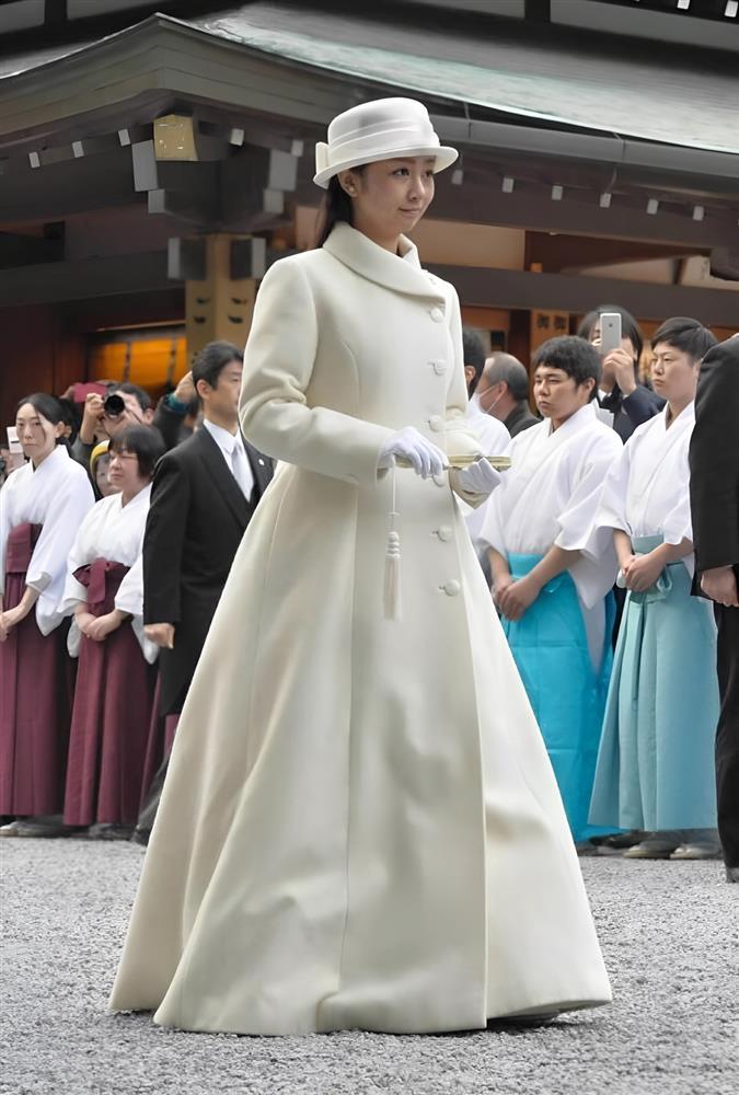 Vẻ đẹp dịu dàng của công chúa được mệnh danh xinh nhất Nhật Bản-7
