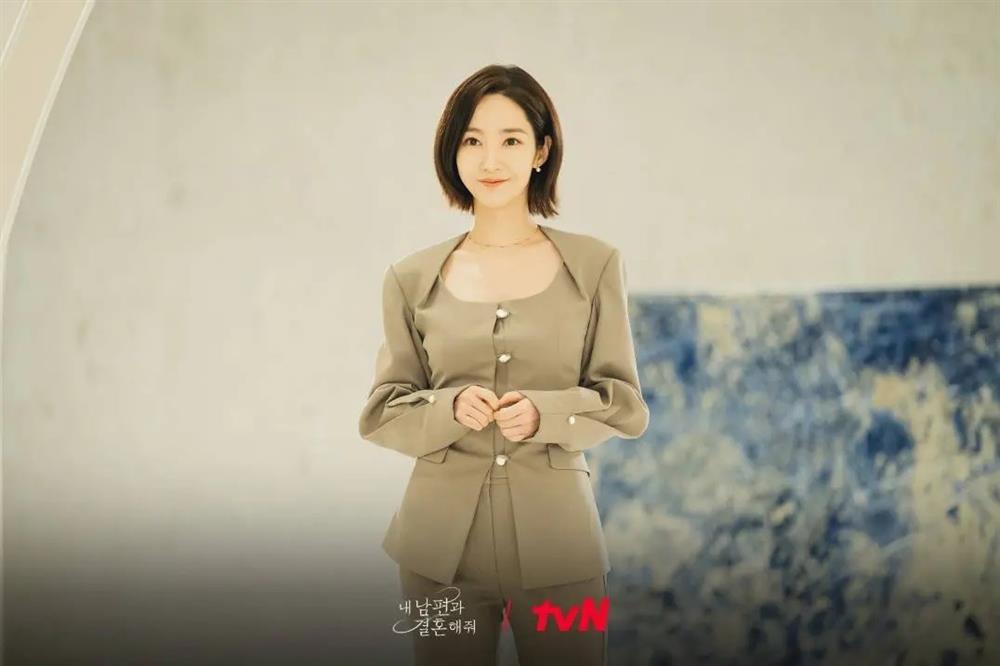 5 tuyệt chiêu lên đồ công sở thanh lịch mà vẫn ưng mắt như Park Min Young-7