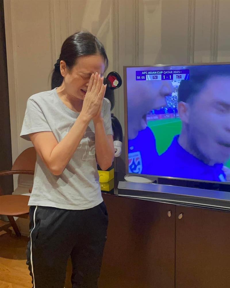 Madam Pang nói lời từ đáy lòng sau khi Thái Lan bị loại ở Asian Cup 2023-2