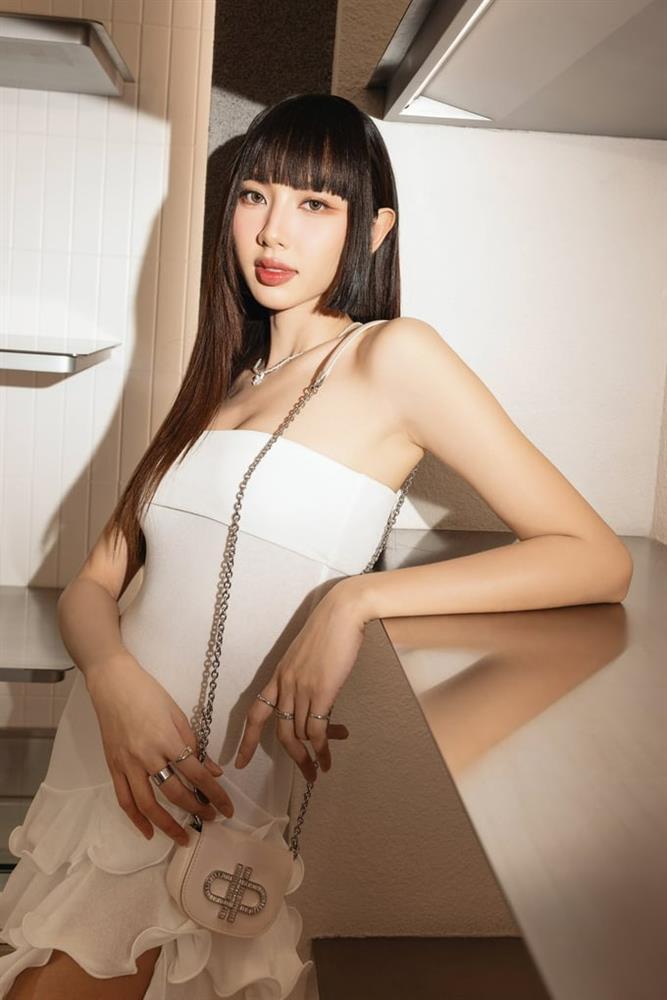 Nghệ sĩ Việt tổng kết năm cũ, bật mí kế hoạch trong năm mới Giáp Thìn 2024-8