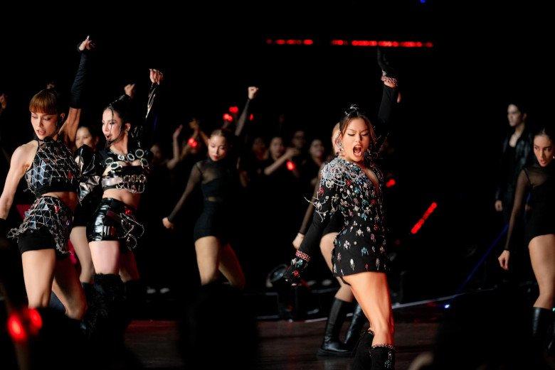 Phương Vy đau đớn bó bụng suốt 7 năm sau khi sinh con vì tăng cân chóng mặt-4