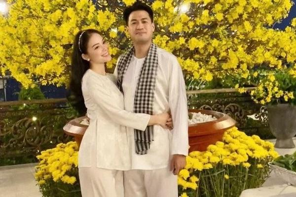 Tết đầu tiên làm dâu tỷ phú, Linh Rin hé lộ biệt thự khủng trang hoàng lộng lẫy, làm một việc ý nghĩa đón Tết-11