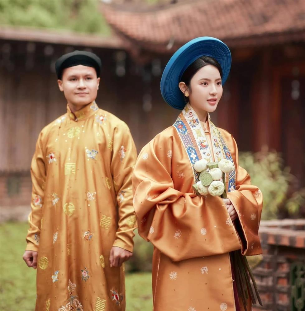 Chu Thanh Huyền tất bật đi thử váy cưới dịp cuối năm, được người chị thân thiết chúc năm rồng đón em bé-1