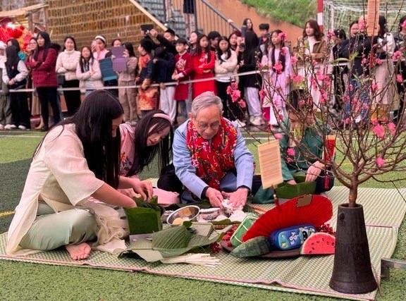 Thầy Hiệu trưởng nhận bão like khi gửi thư quán triệt không giao bài tập dịp Tết-1