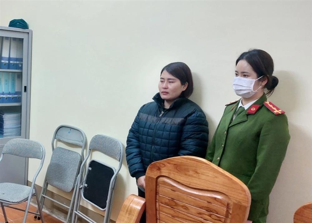 Giả làm nữ thầy mo lừa chiếm đoạt hơn 400 triệu đồng-1