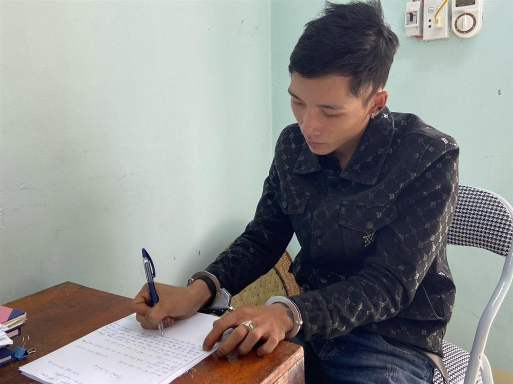 Lừa bán xe máy giá rẻ trên mạng rồi chiếm đoạt trên 400 triệu đồng-1