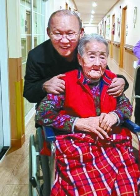 Mẹ HLV Park Hang Seo qua đời ở tuổi 102-1